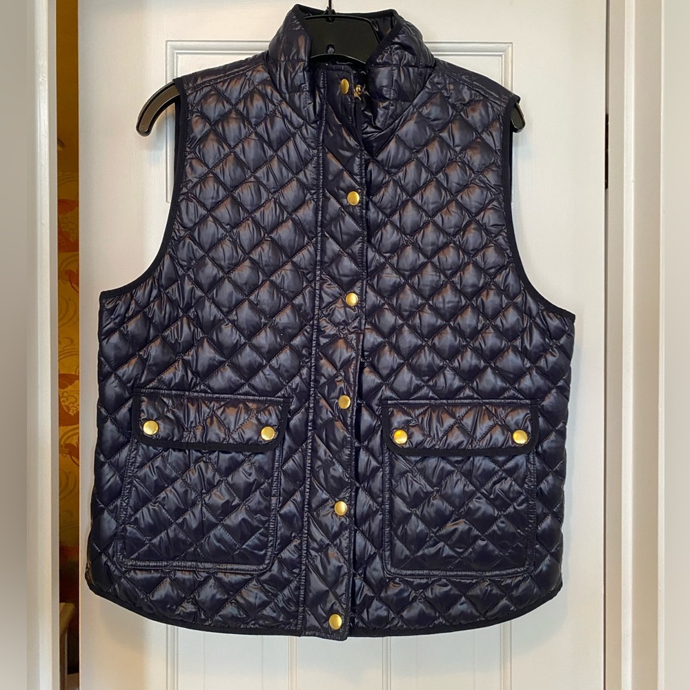 J Crew navy puffer vest with gold snaps and zipper